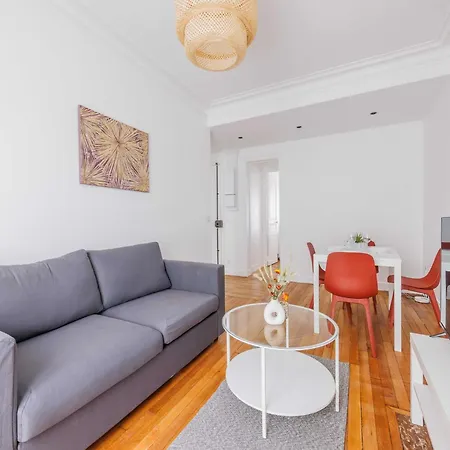 Apartment Appt 1 Bdr 2p Proche Buttes Chaumont *